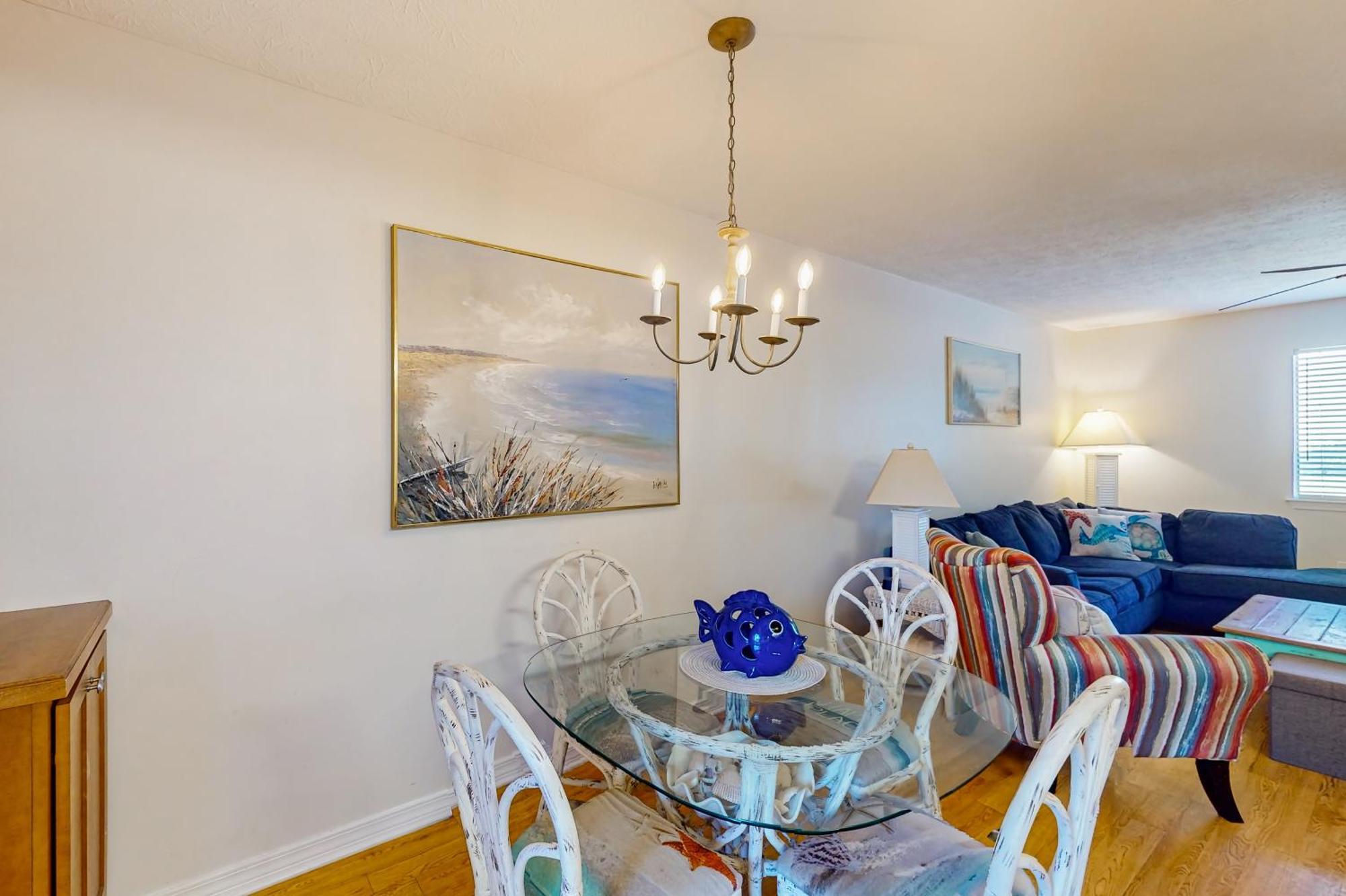 Gulf Highlands - White Sandy Getaway Holiday home *