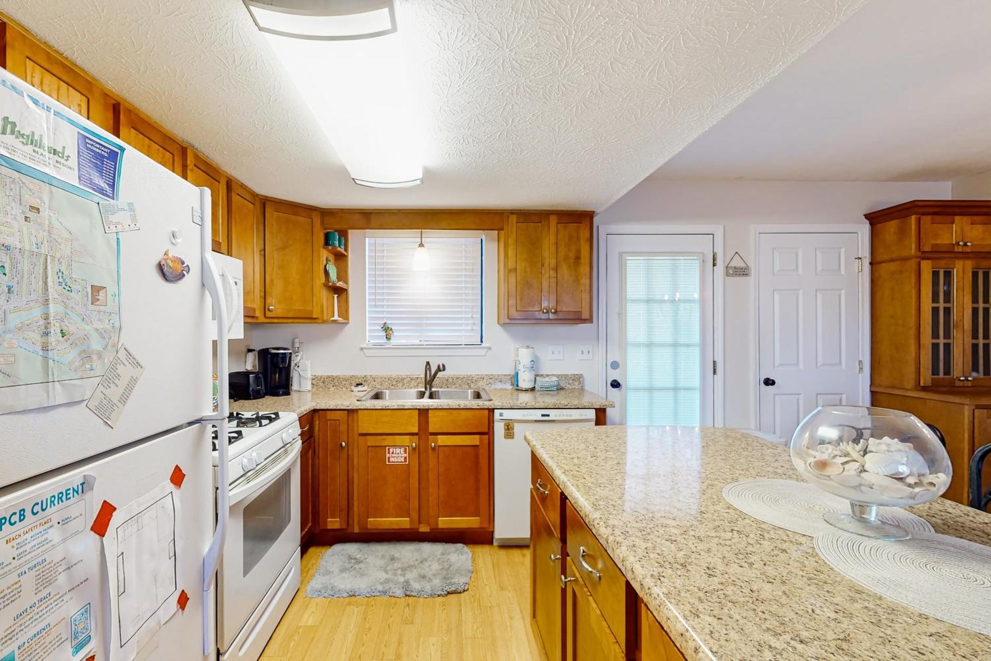 Gulf Highlands - White Sandy Getaway Holiday home